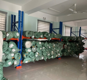 TS VPHC cụ thể: Vải canvas các loại; Loại rộng 1,6m/cây; 9.370 kg. 